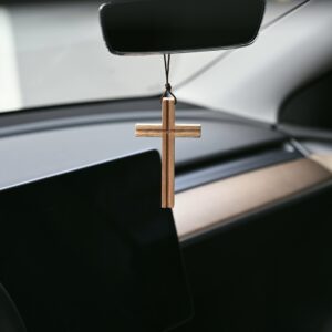 Home wooden cross
